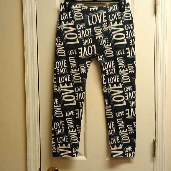 ⭐️5/$25 SALE NOBO women's LOVE Leggings.  Above Ankle Size 11/13 black/white - Picture 1 of 3